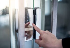 accesos seguros y con tags